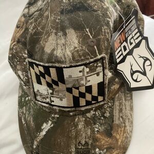 NWT Army fatigues / camouflage baseball cap,